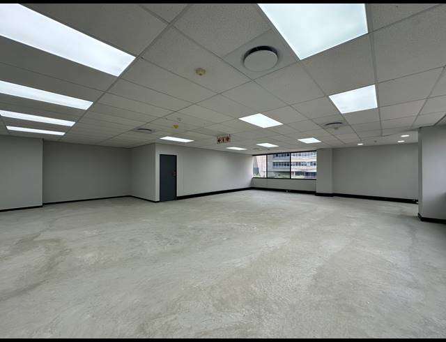 417M² OFFICE TO LET IN SANDTON CENTRAL